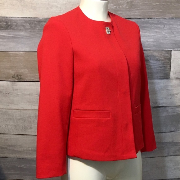 ZARA tailored holiday red brass turnlock blazer size S - Picture 4 of 10